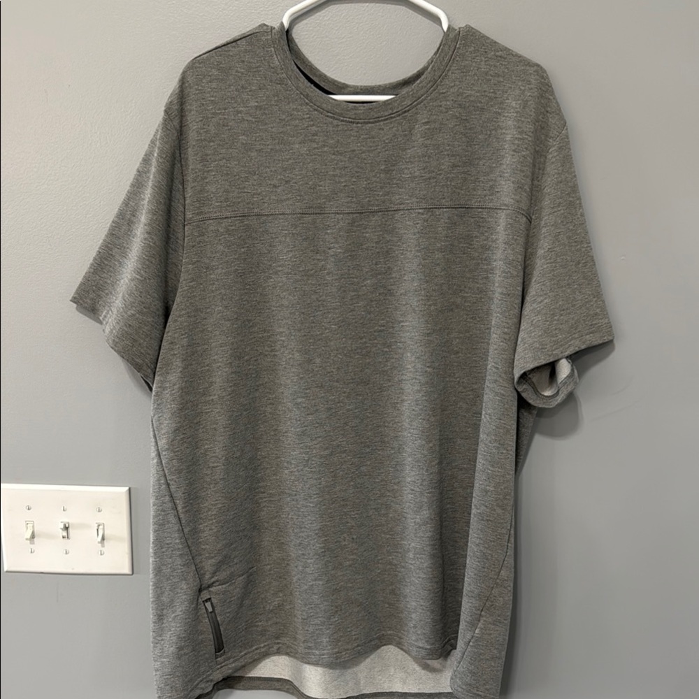 Classic Gray Short Sleeve Men's Tee